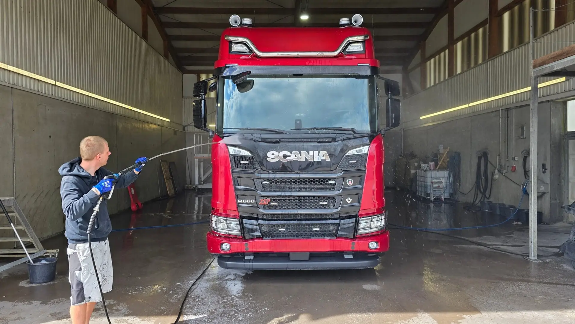 Dosiersystem im Einsatz mit Flüssigreiniger