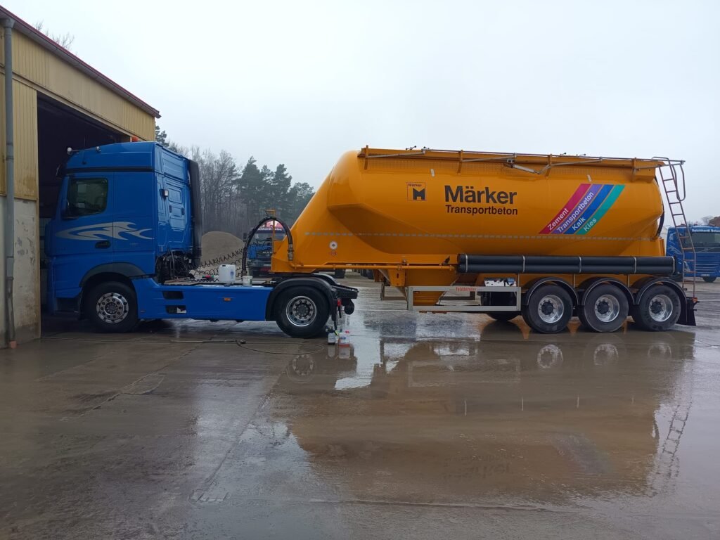 LKW Reinigung fertig